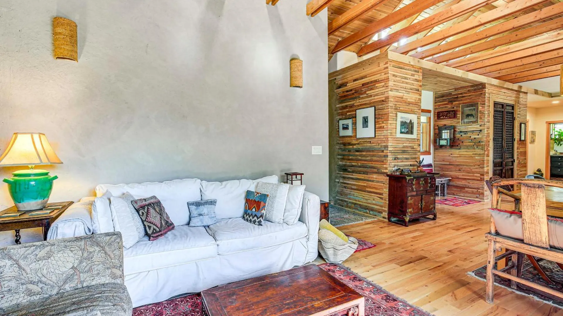 Unique And Serene Retreat, 7 Mi To Downtown Portland